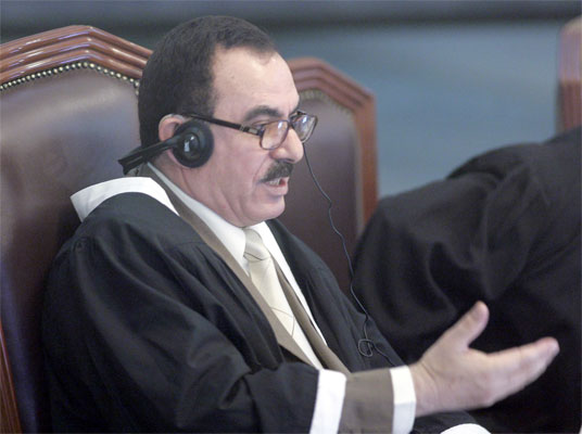 Juicio a Sadam Husein Juicio a Sadam Husein