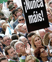 Mariano Rajoy, ayer en Santiago. Mariano Rajoy, ayer en Santiago.