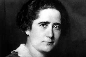 Retrato de la abogada, escritora y política promotora del voto femenino, Clara Campoamor. Retrato de la abogada, escritora y política promotora del voto femenino, Clara Campoamor.