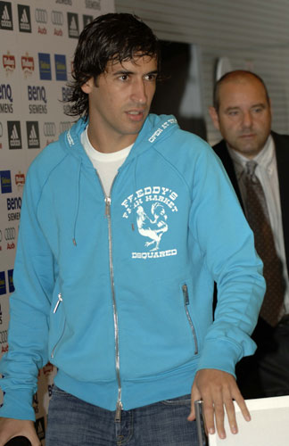 Raúl González Raúl González