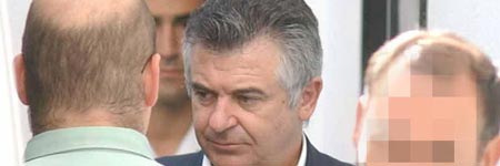 Juan Antonio Roca, trasladado por la Guardia Civil desde la prisión de Alhaurín de la Torre hasta los juzgados de Marbella. Juan Antonio Roca, trasladado por la Guardia Civil desde la prisión de Alhaurín de la Torre hasta los juzgados de Marbella.