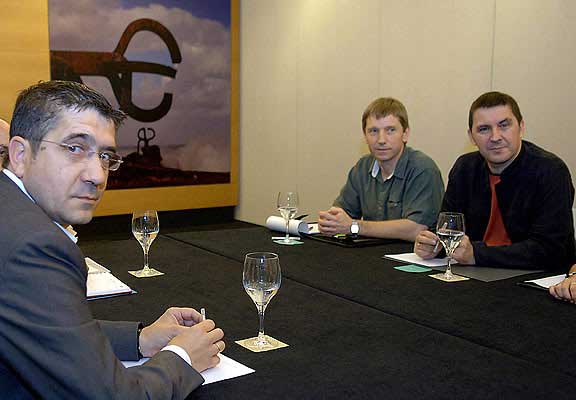 Reunión PSE-EE Batasuna. Reunión PSE-EE Batasuna.