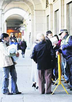 Tres horas sin certificados del padrón por un fallo informático Tres horas sin certificados del padrón por un fallo informático