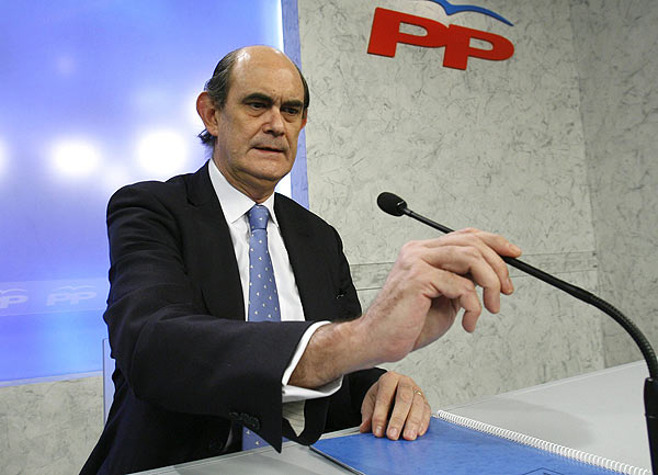 Ignacio Astarloa Ignacio Astarloa