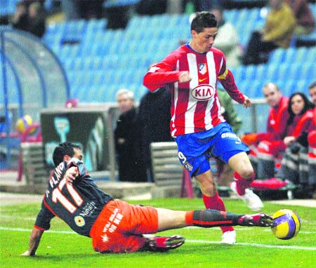 Torres evita el tropiezo Torres evita el tropiezo