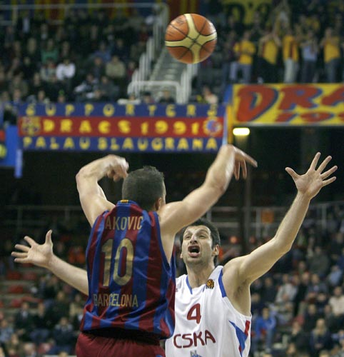Lakovic y Papaloukas Lakovic y Papaloukas