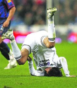 El Bernabéu se harta El Bernabéu se harta