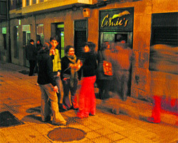 Los ‘after del centro de Bilbao ponen la MTV para sortear la ley Los ‘after del centro de Bilbao ponen la MTV para sortear la ley