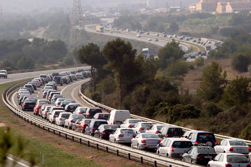 Autopistas transitadas, enemigas de los pulmones Autopistas transitadas, enemigas de los pulmones