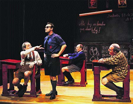 La rígida escuela de la posguerra La rígida escuela de la posguerra