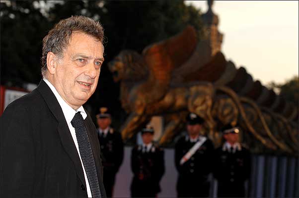 Stephen Frears Stephen Frears