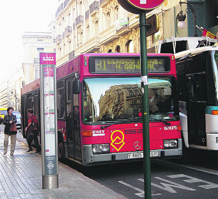 Un autobús con dos finales distintos Un autobús con dos finales distintos