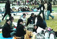 la fiesta de siempre, en otro parque la fiesta de siempre, en otro parque