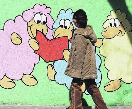 Estudian poner cámaras en los centros de infantil Estudian poner cámaras en los centros de infantil