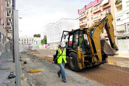 Obras nocturnas para abrir José Laguillo antes del Domingo de Ramos Obras nocturnas para abrir José Laguillo antes del Domingo de Ramos