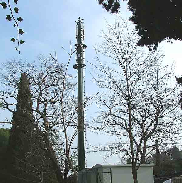 Antena Móvil en Montjuic Antena Móvil en Montjuic