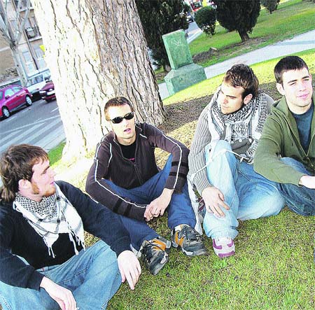 jóvenes, pero muy preparados jóvenes, pero muy preparados