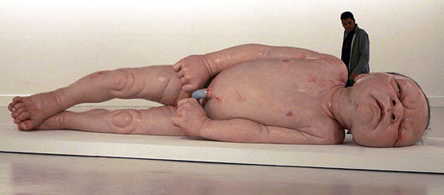 EXPOSICIÓN DEL ESCULTOR RON MUECK EXPOSICIÓN DEL ESCULTOR RON MUECK