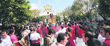 La lluvia también respetó a todas las cofradías del Lunes La lluvia también respetó a todas las cofradías del Lunes