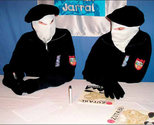 Portada de este domingo del diario 'Gara' Portada de este domingo del diario 'Gara'