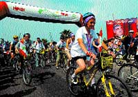 Un paseo en bici por la paz Un paseo en bici por la paz