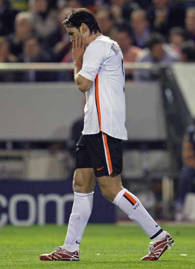 Fernando Morientes se lamenta Fernando Morientes se lamenta