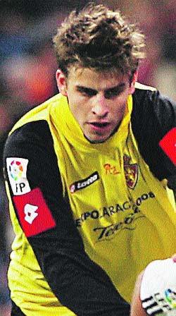 Piqué se rompe y se Piqué se rompe y se