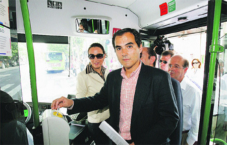 Todos apuestan por más plazas de aparcamiento Todos apuestan por más plazas de aparcamiento