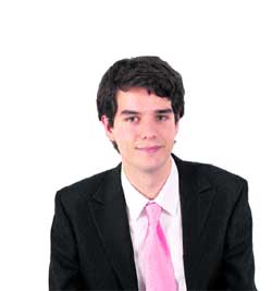 Éste candidato gana por la cara Éste candidato gana por la cara