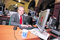 Rafael Simancas candidato del PSOE a la Presidencia de la Comunidad Rafael Simancas candidato del PSOE a la Presidencia de la Comunidad