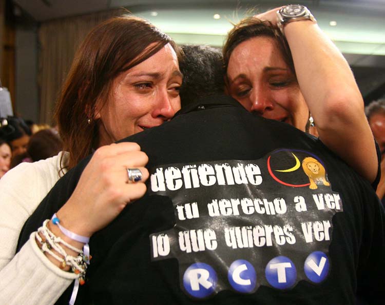 Se apaga Radio Caracas TV Se apaga Radio Caracas TV