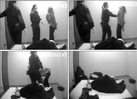 Un vídeo muestra otra paliza de dos mossos Un vídeo muestra otra paliza de dos mossos