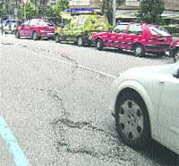 Los baches siguen en la ciudad Los baches siguen en la ciudad