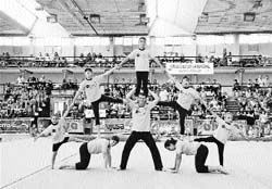Acrobacias para pasar el mes Acrobacias para pasar el mes
