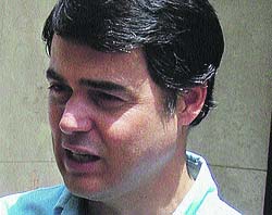 El popular Carlos Rojas será alcalde de Motril con la ayuda de PA-PAICC El popular Carlos Rojas será alcalde de Motril con la ayuda de PA-PAICC