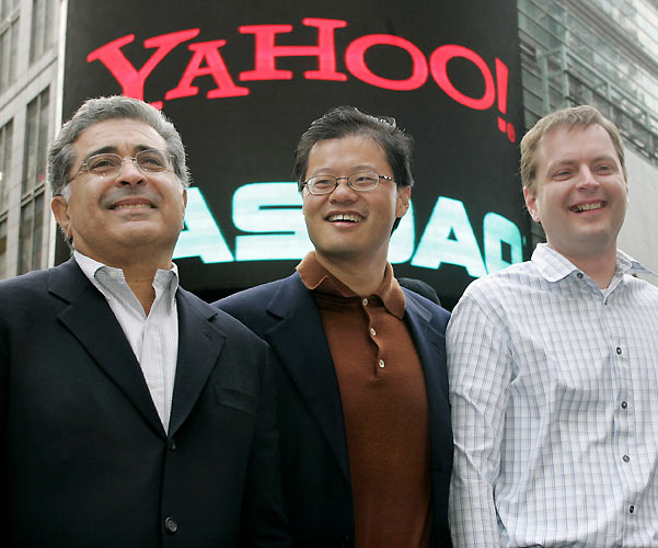 Cambio de líder en Yahoo! Cambio de líder en Yahoo!