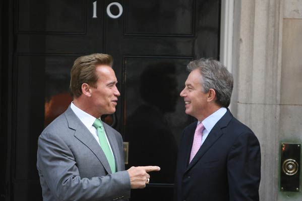 Blair y Schwarzenegger (AP) Blair y Schwarzenegger (AP)