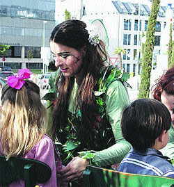 Magia, baile y maquillaje retro en Diversia Magia, baile y maquillaje retro en Diversia