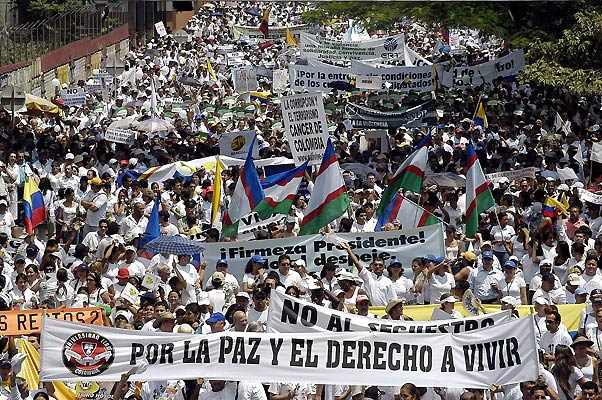 Colombia pide la liberación de los secuestrados por las FARC Colombia pide la liberación de los secuestrados por las FARC