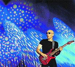 Satriani o las cuerdas de la guitarra legendaria Satriani o las cuerdas de la guitarra legendaria
