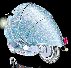 Una moto solar con su propio caparazón Una moto solar con su propio caparazón