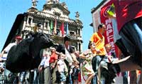Ningún vizcaíno que quiera ir a San Fermín se quedará en tierra Ningún vizcaíno que quiera ir a San Fermín se quedará en tierra