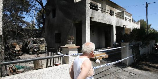 Casa afectada incendio Mont-roig Casa afectada incendio Mont-roig