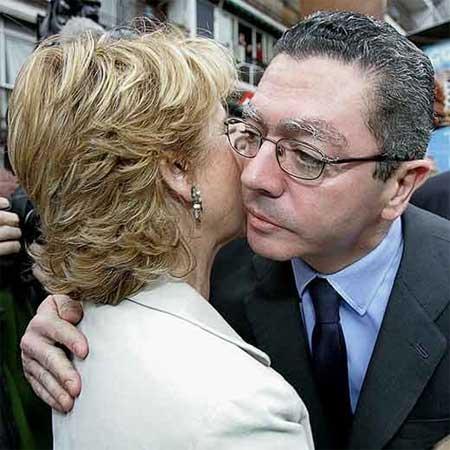 Ruiz-Gallardón y Esperanza Aguirre Ruiz-Gallardón y Esperanza Aguirre