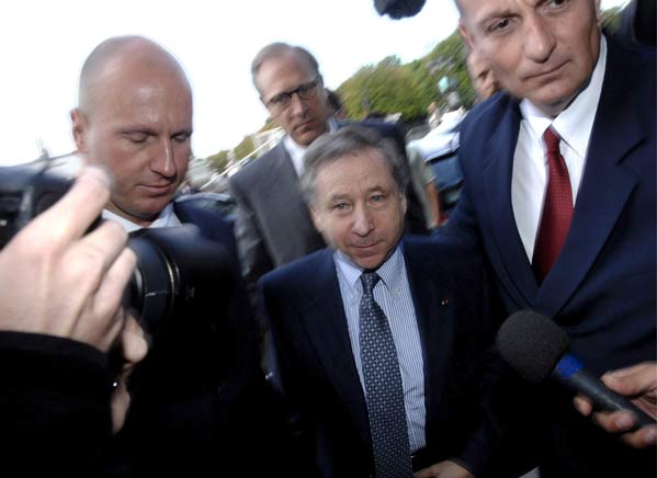 Jean Todt, director de la escudería Ferrari, a su llegada a la sede de la FIA el pasado jueves 26 de julio. Jean Todt, director de la escudería Ferrari, a su llegada a la sede de la FIA el pasado jueves 26 de julio.