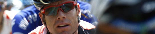 Cadel Evans, durante el Tour 2007. Cadel Evans, durante el Tour 2007.