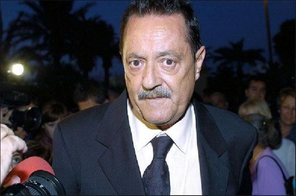 Julián Muñoz Julián Muñoz