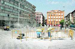 La plaza de la Luna, en obras La plaza de la Luna, en obras