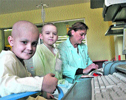 Los niños hospitalizados darán clases por Internet Los niños hospitalizados darán clases por Internet