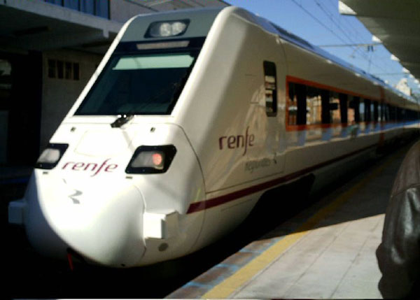 Jaén cuenta con más trenes hacia Sevilla Jaén cuenta con más trenes hacia Sevilla